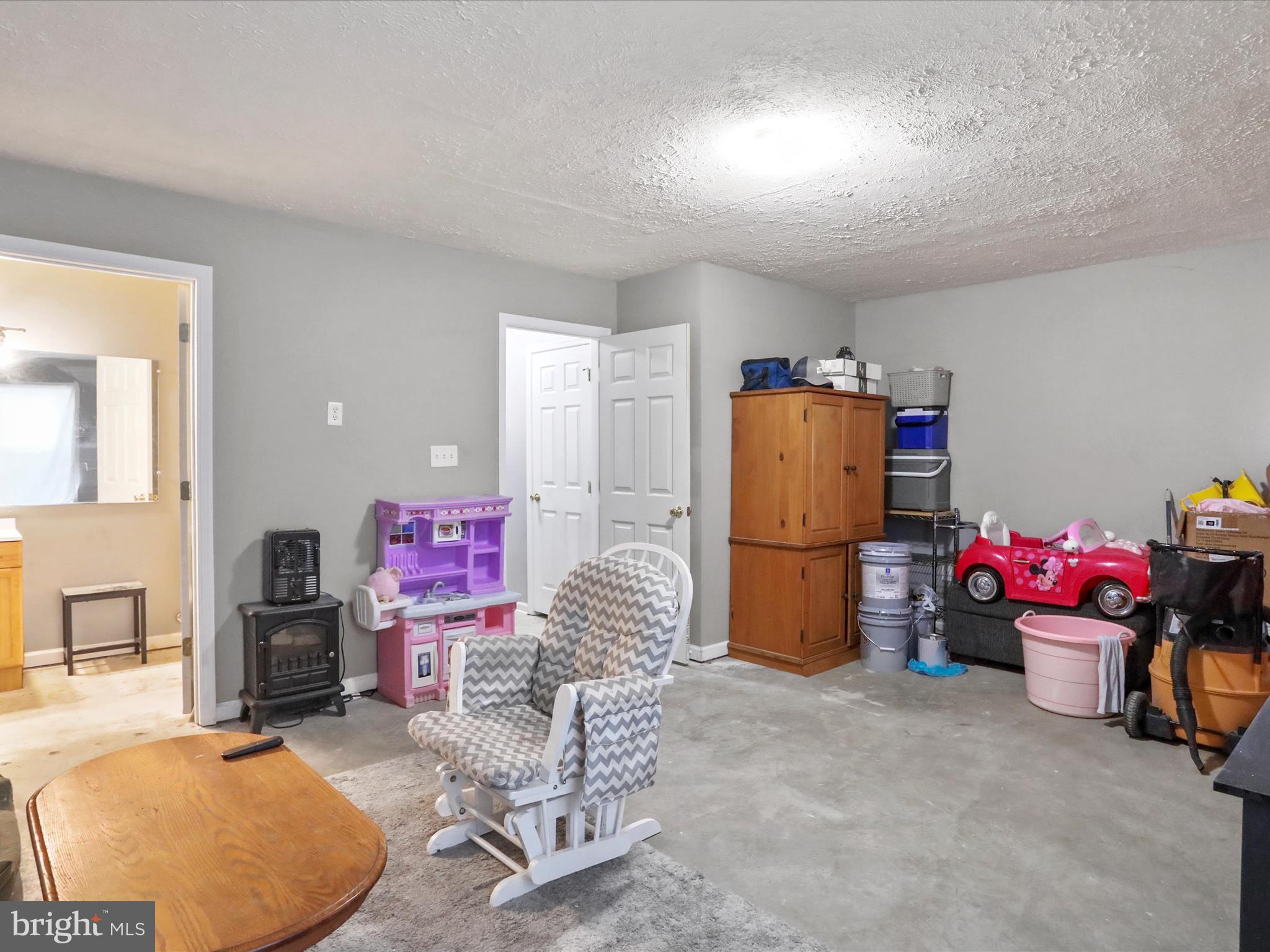 TOWNES OF INWOOD - Residential