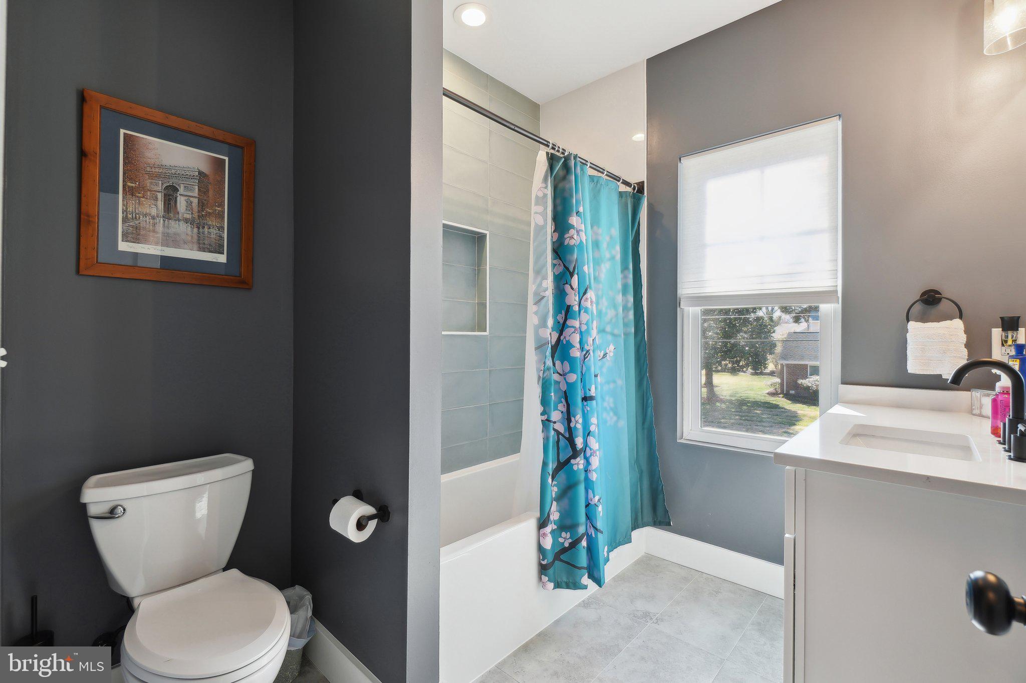 HOLLIN HALL VILLAGE - Residential