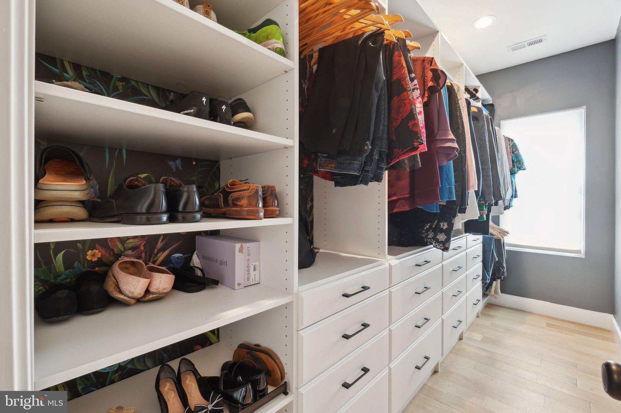 HOLLIN HALL VILLAGE - Residential