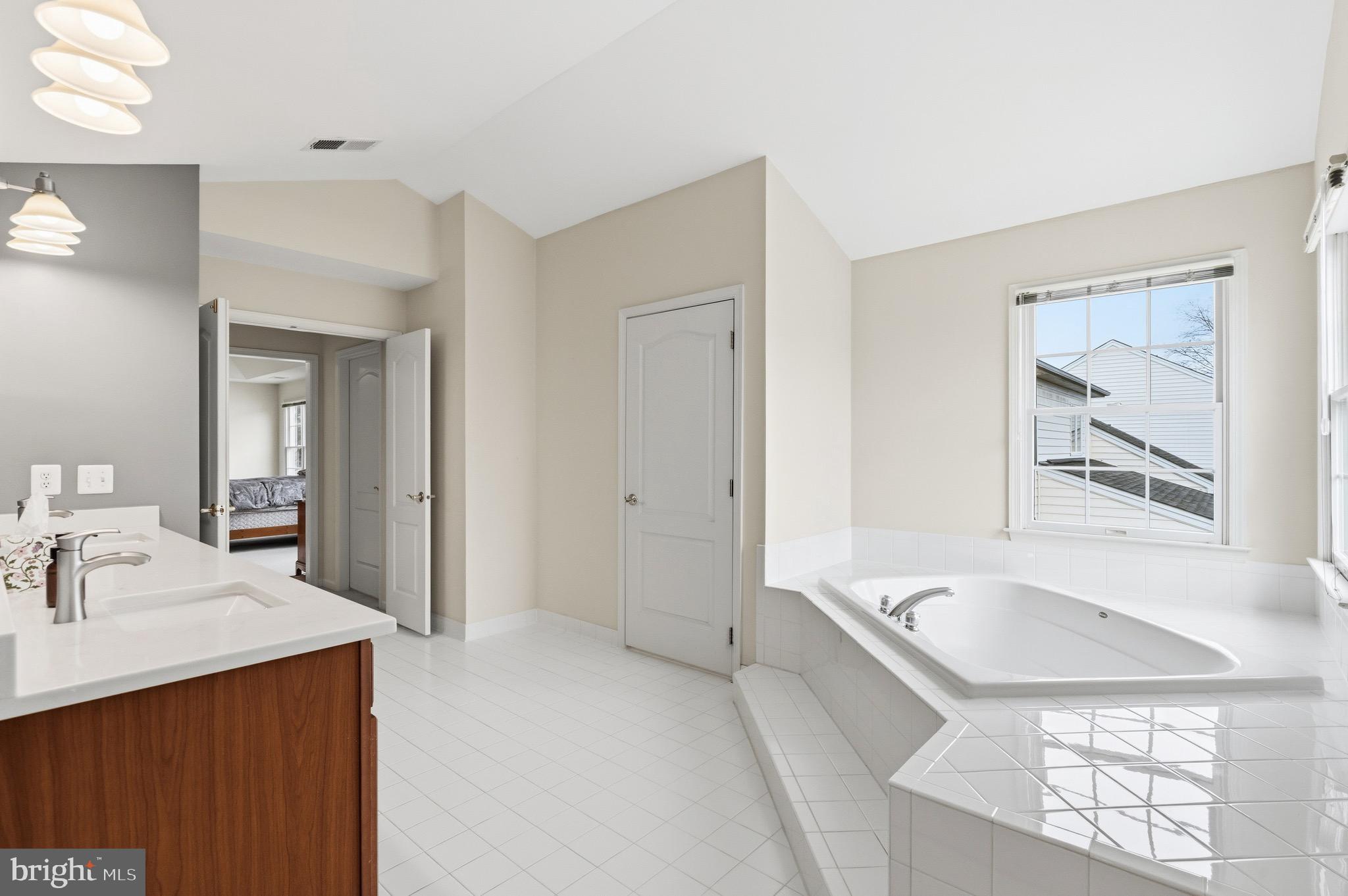 DOMINION VALLEY - Residential