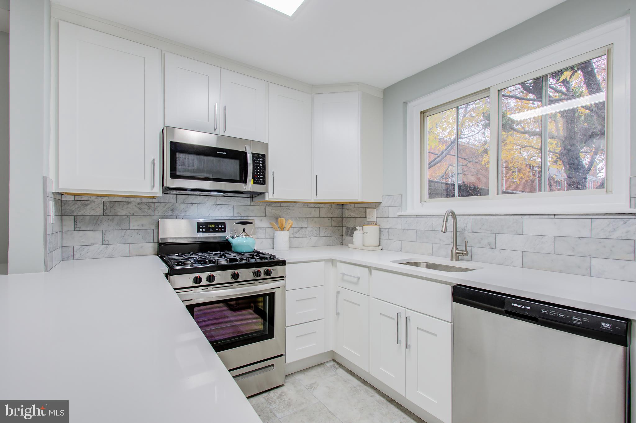 KENWOOD TOWERS - Residential