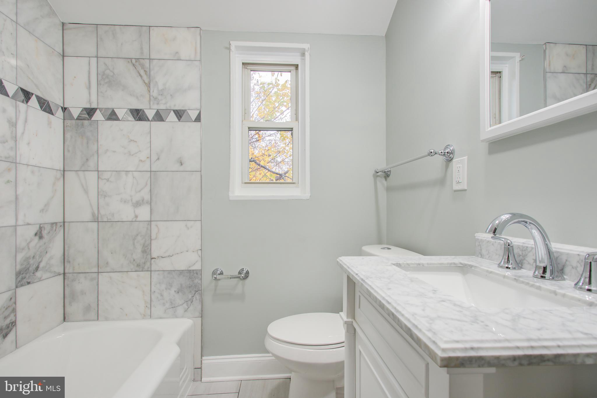 KENWOOD TOWERS - Residential