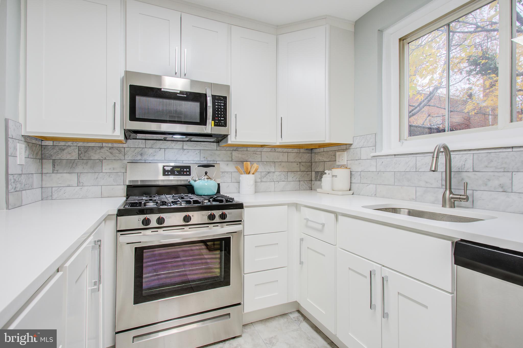 KENWOOD TOWERS - Residential