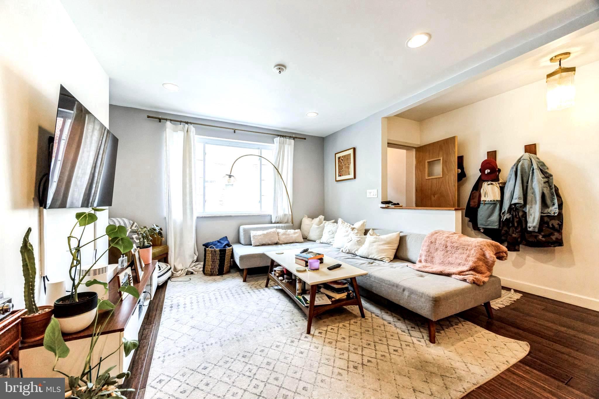 POINT BREEZE - Residential Lease