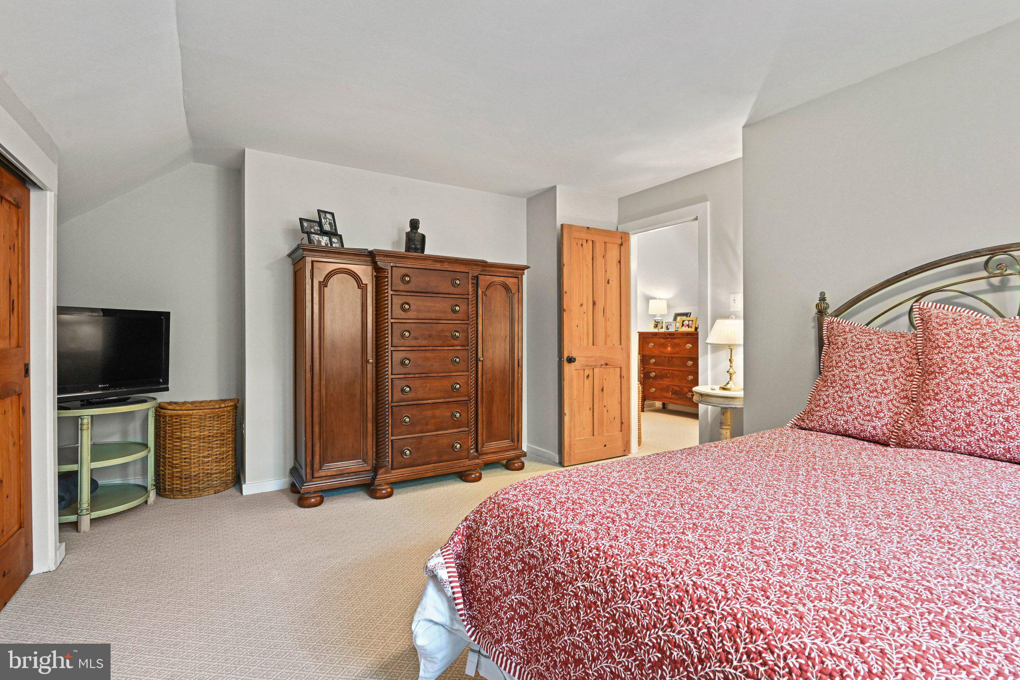 POTOMAC RIDGE ESTATES - Residential