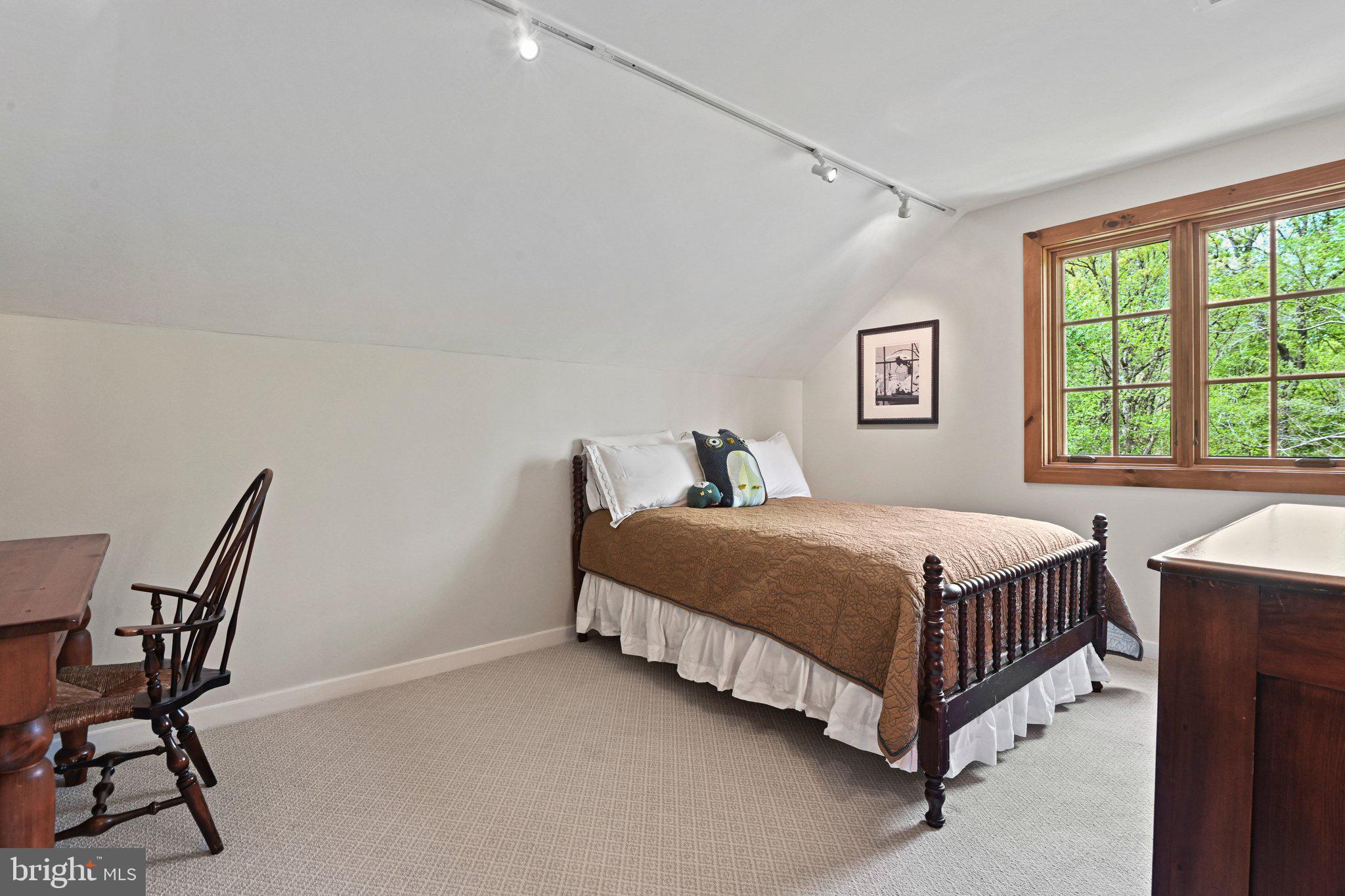 POTOMAC RIDGE ESTATES - Residential