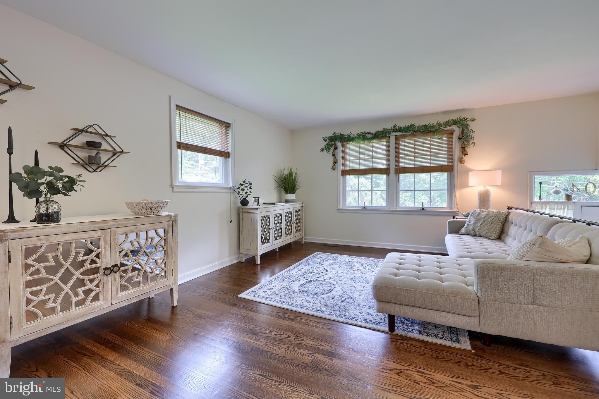 2904 SPRING VALLEY ROAD