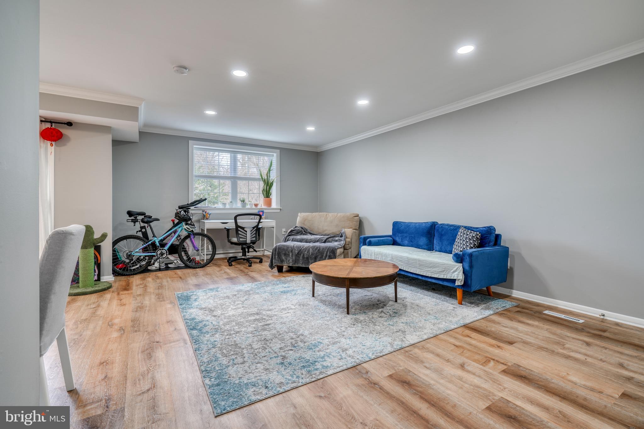 HOMELAND SOUTHWAY - Residential