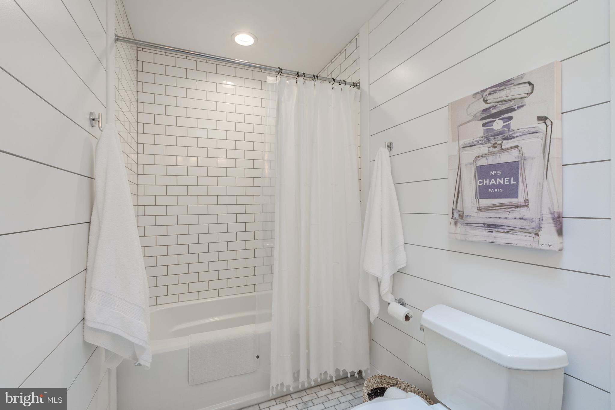 DILWORTHTOWN WOODS - Residential