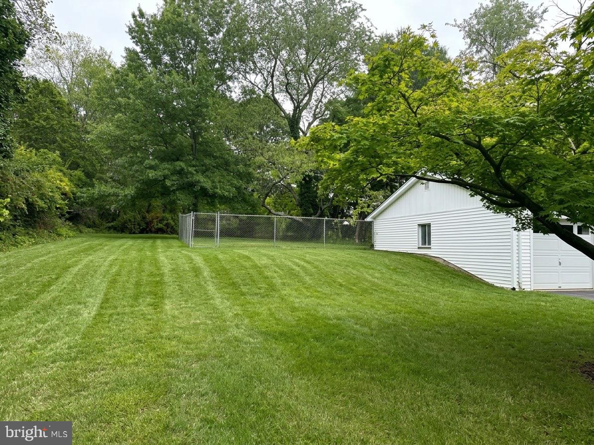 13513 WESTWIND DRIVE