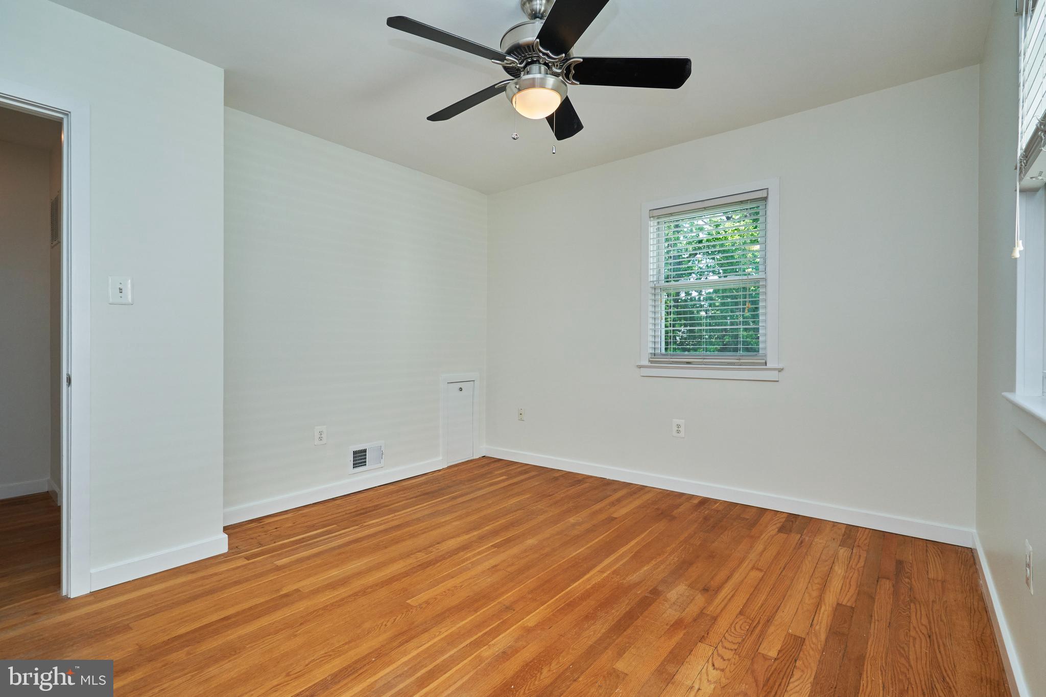 ST ELMO - Residential Lease