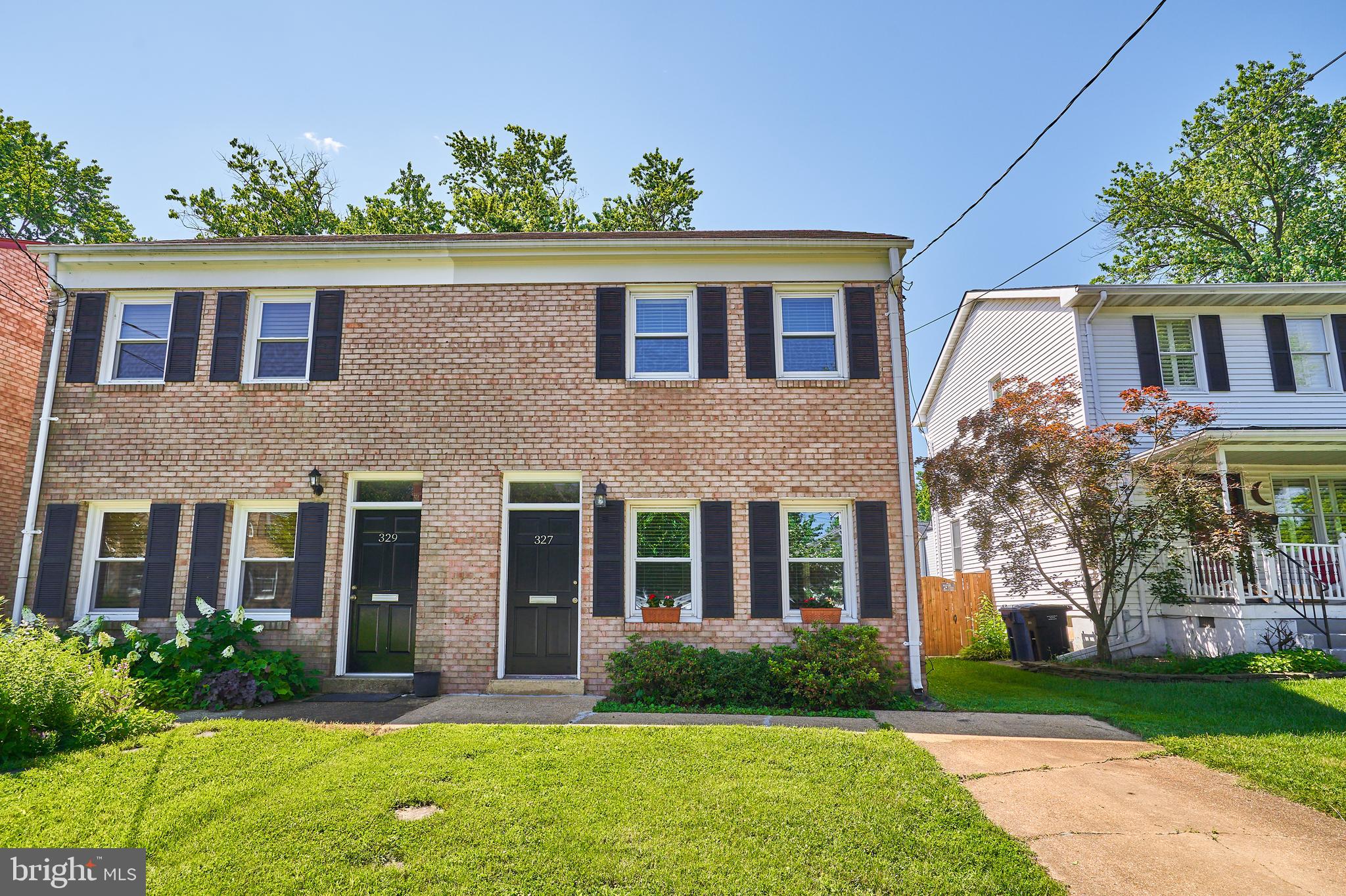 ST ELMO - Residential Lease