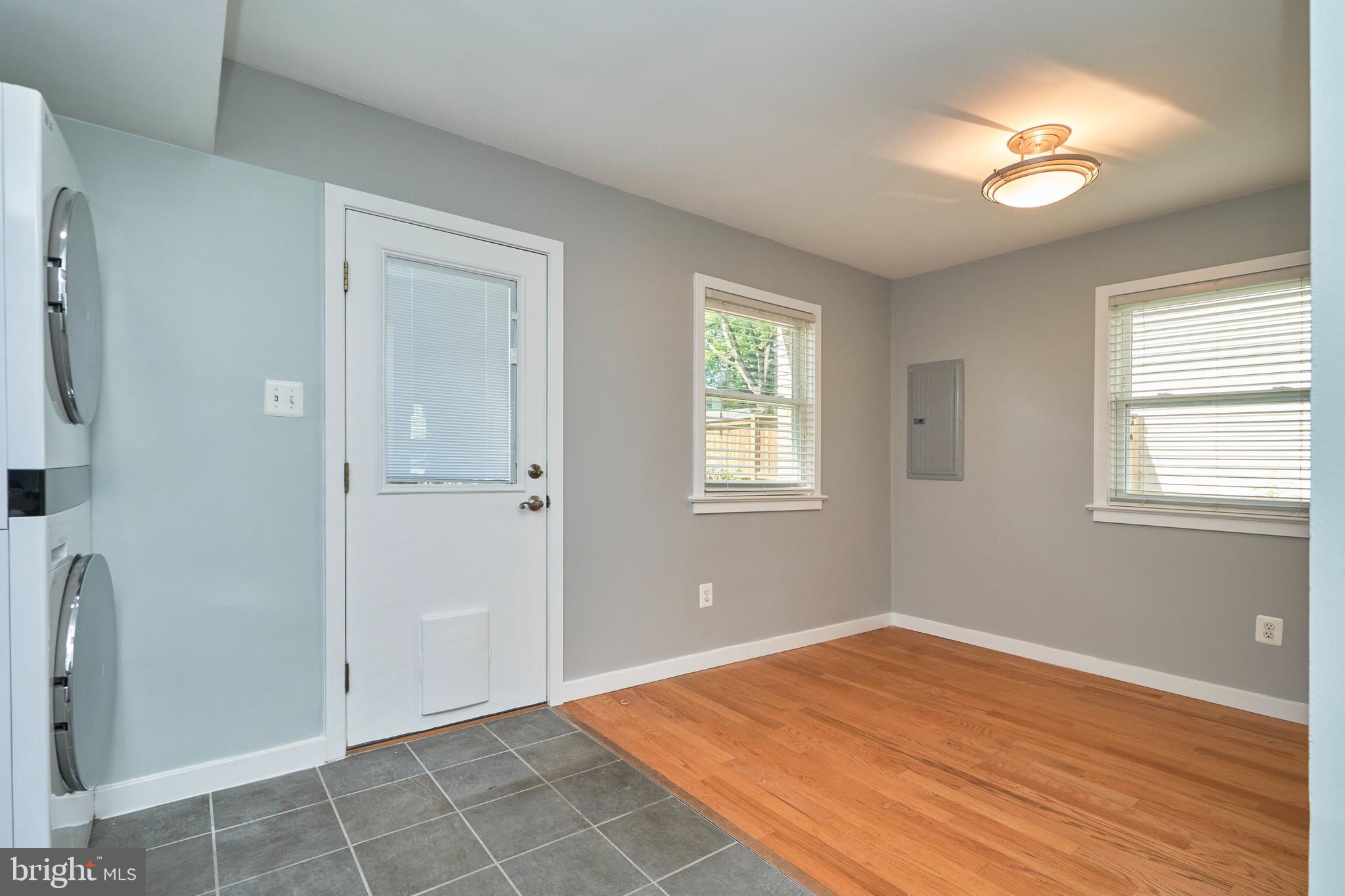 ST ELMO - Residential Lease