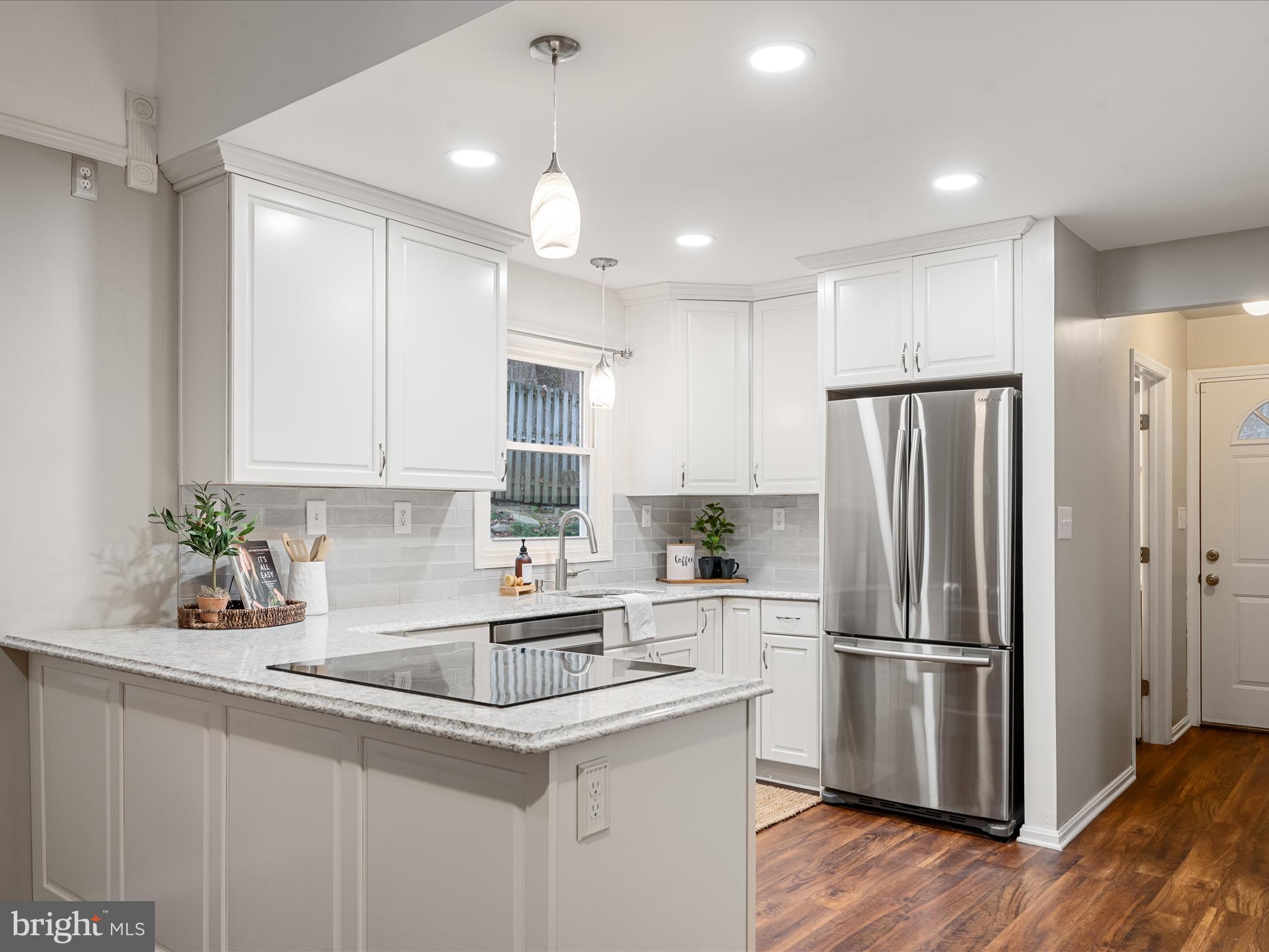 WESTRIDGE HILLS - Residential