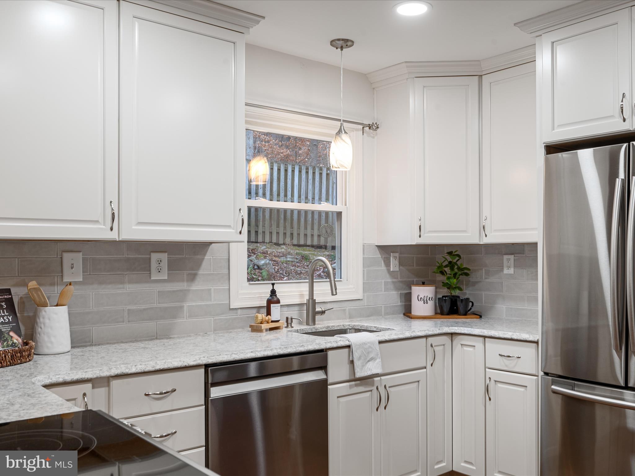 WESTRIDGE HILLS - Residential