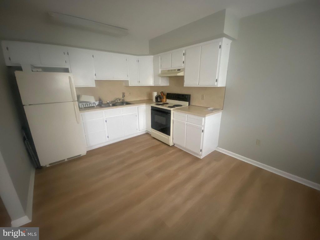 Photo of 128 Mortimer Street #1R, DUNMORE, PA 18512 (MLS # PALW2000720)