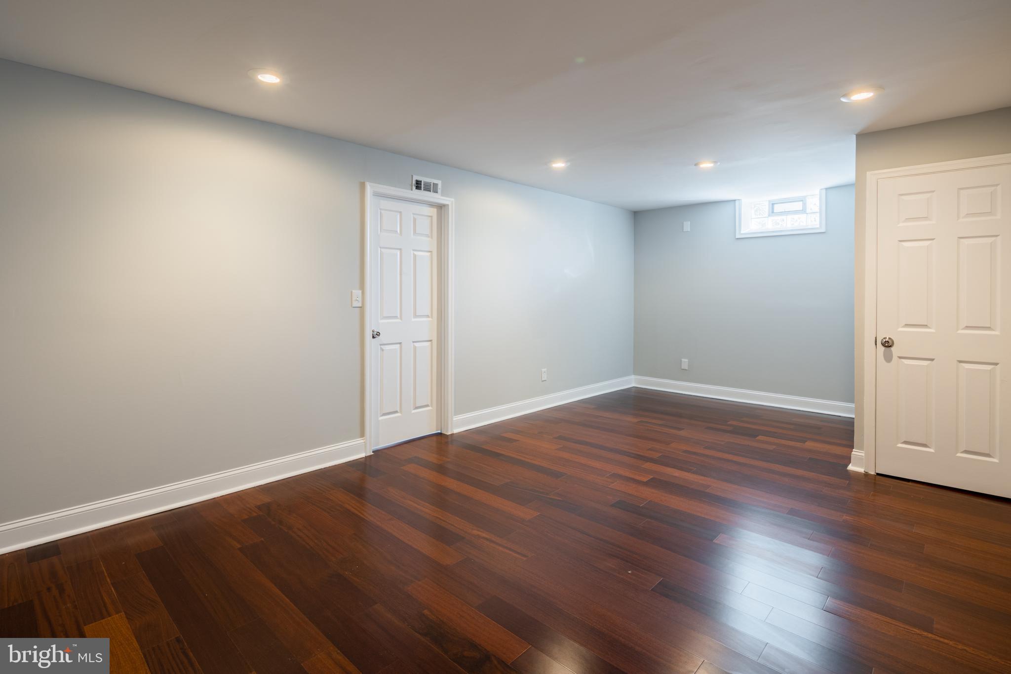 THE WOODLANDS - Residential