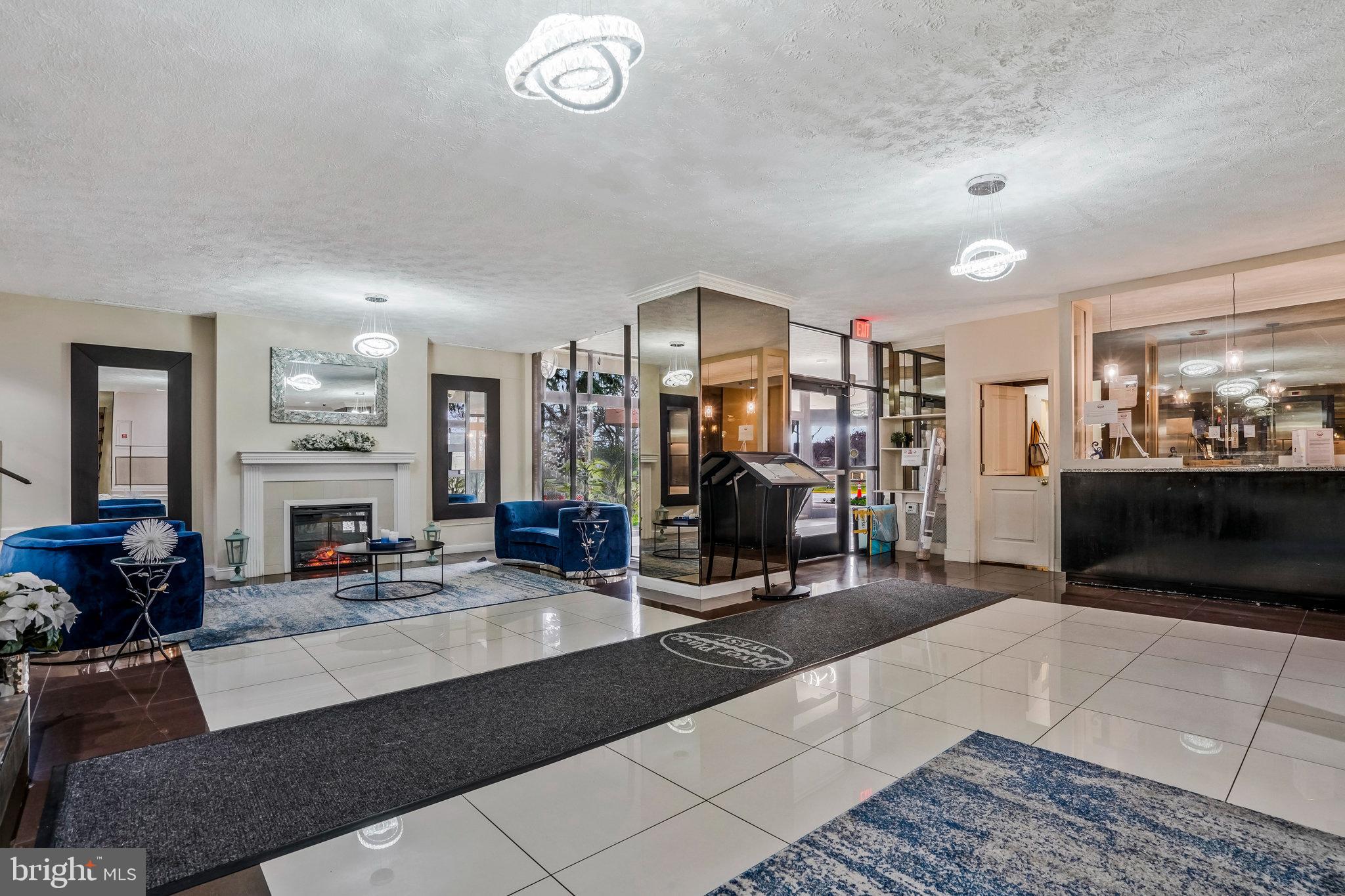 RIVER PLACE WEST - Residential Lease