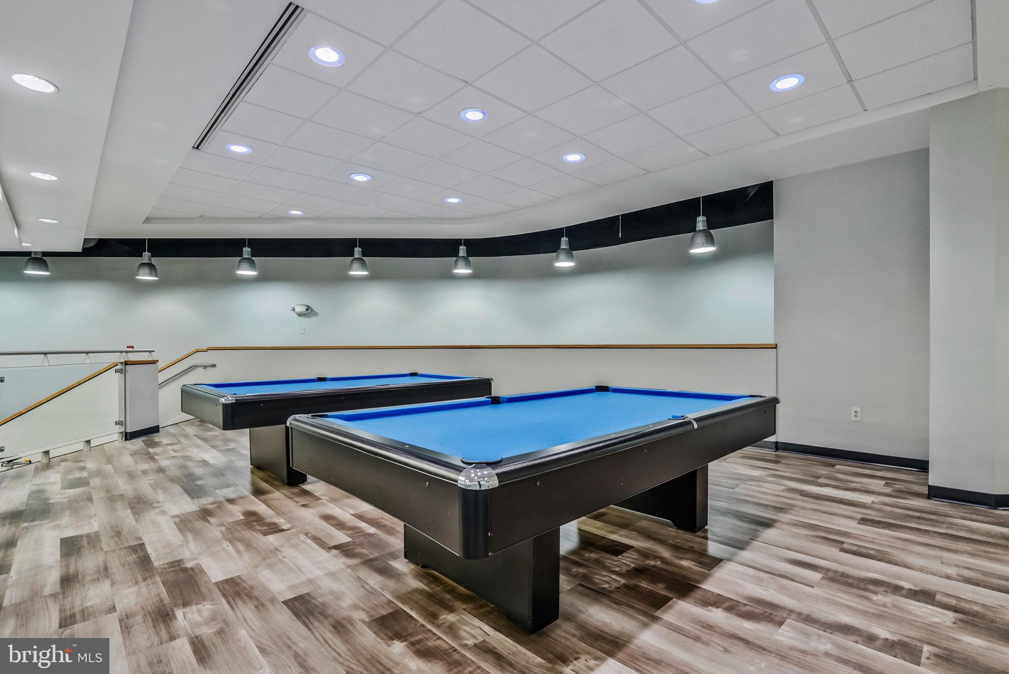 RIVER PLACE WEST - Residential Lease