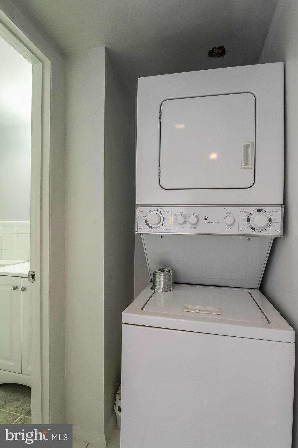 BOLLING BROOK - Residential