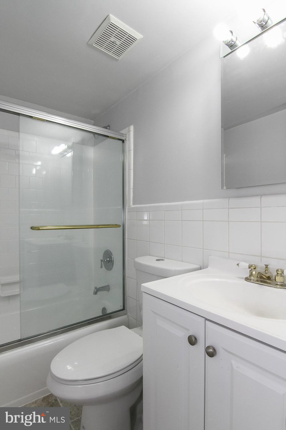 BOLLING BROOK - Residential