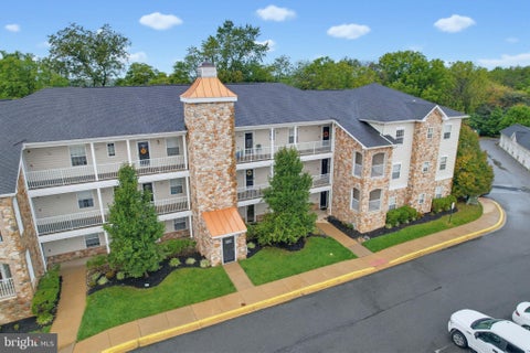 Photo for 101 COLONIAL DOWNS COURT 1306