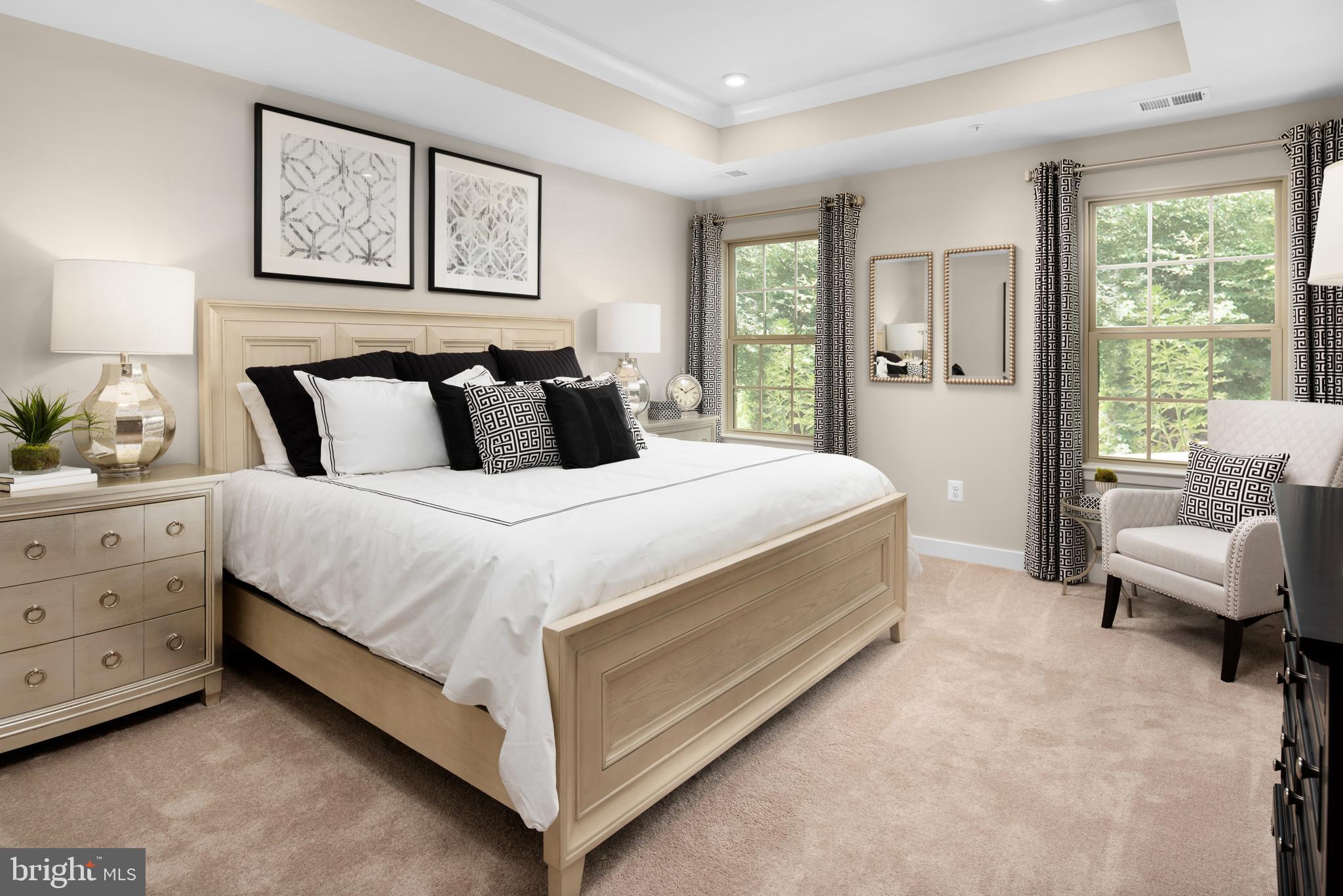 LAKE LINGANORE - Residential