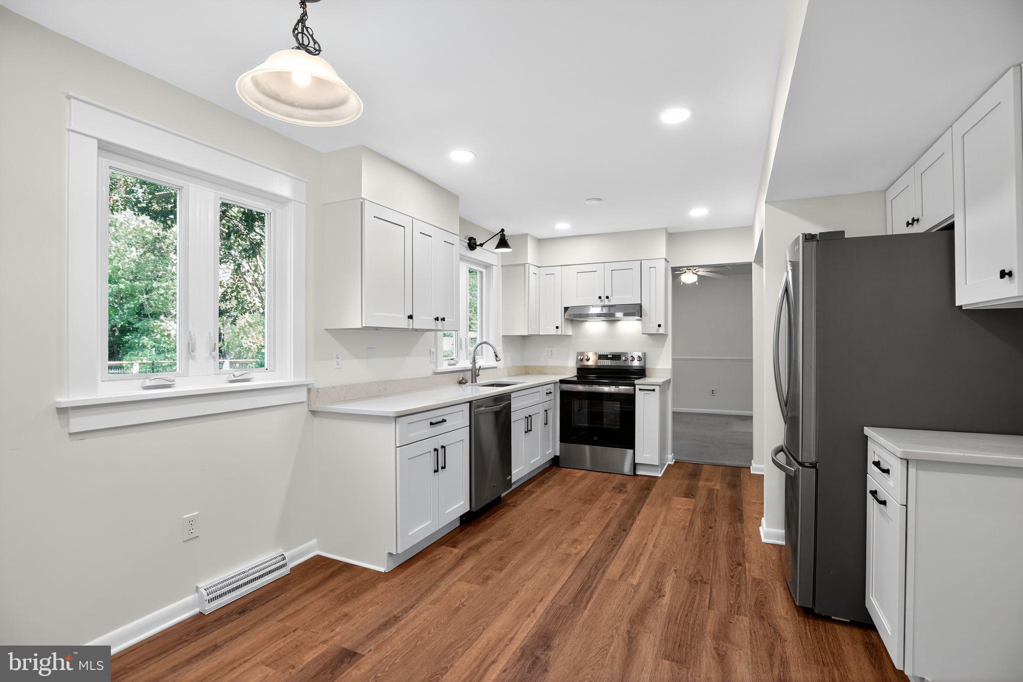 GILLENS GROVE - Residential