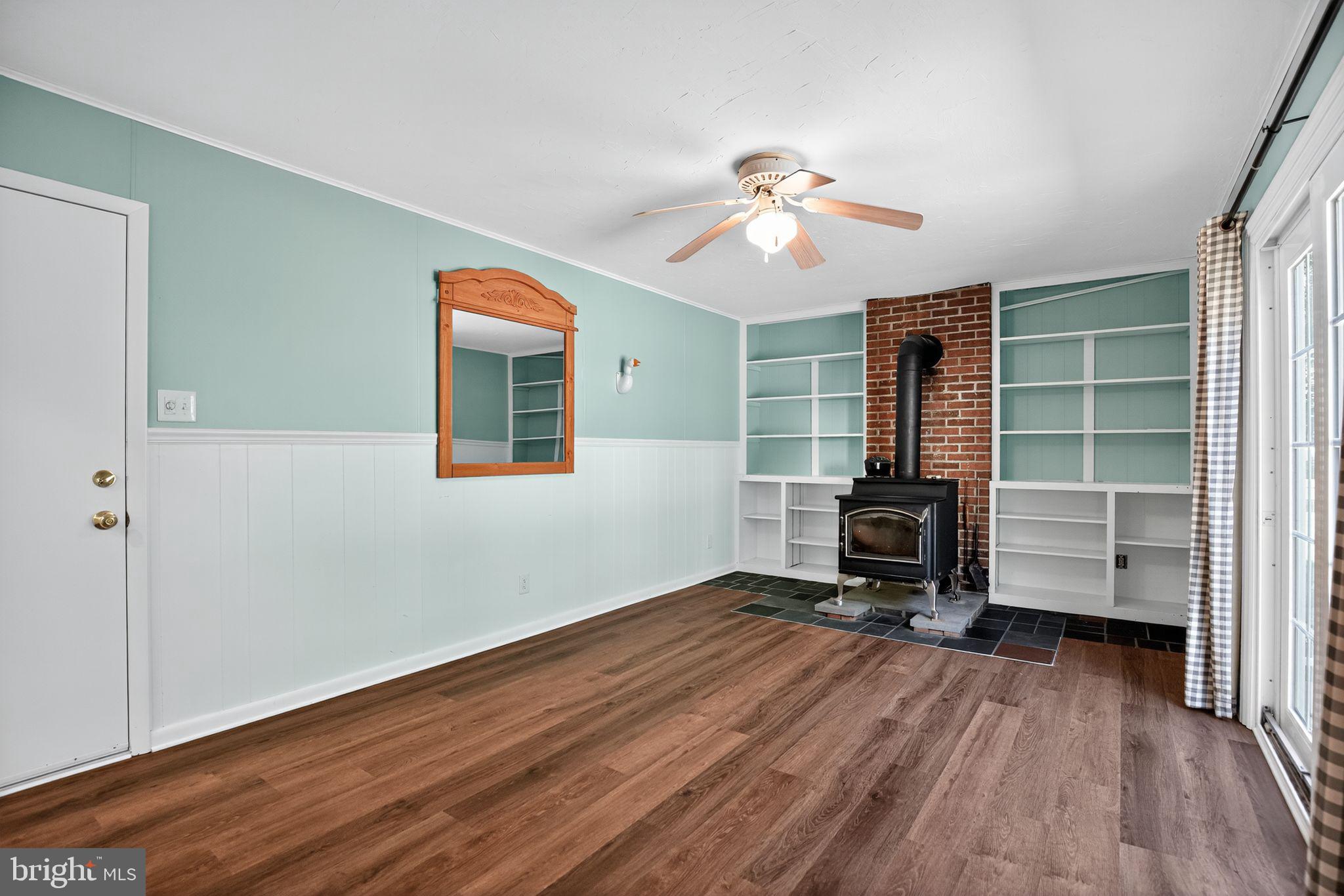 GILLENS GROVE - Residential