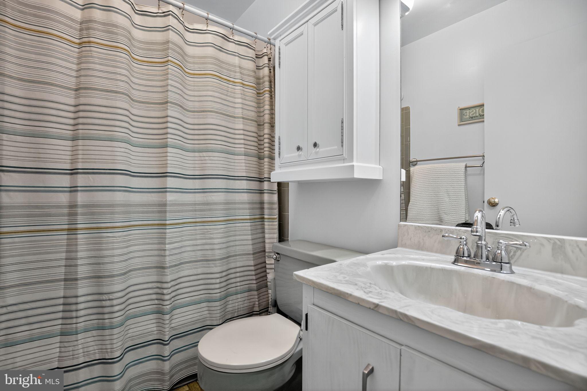 GILLENS GROVE - Residential