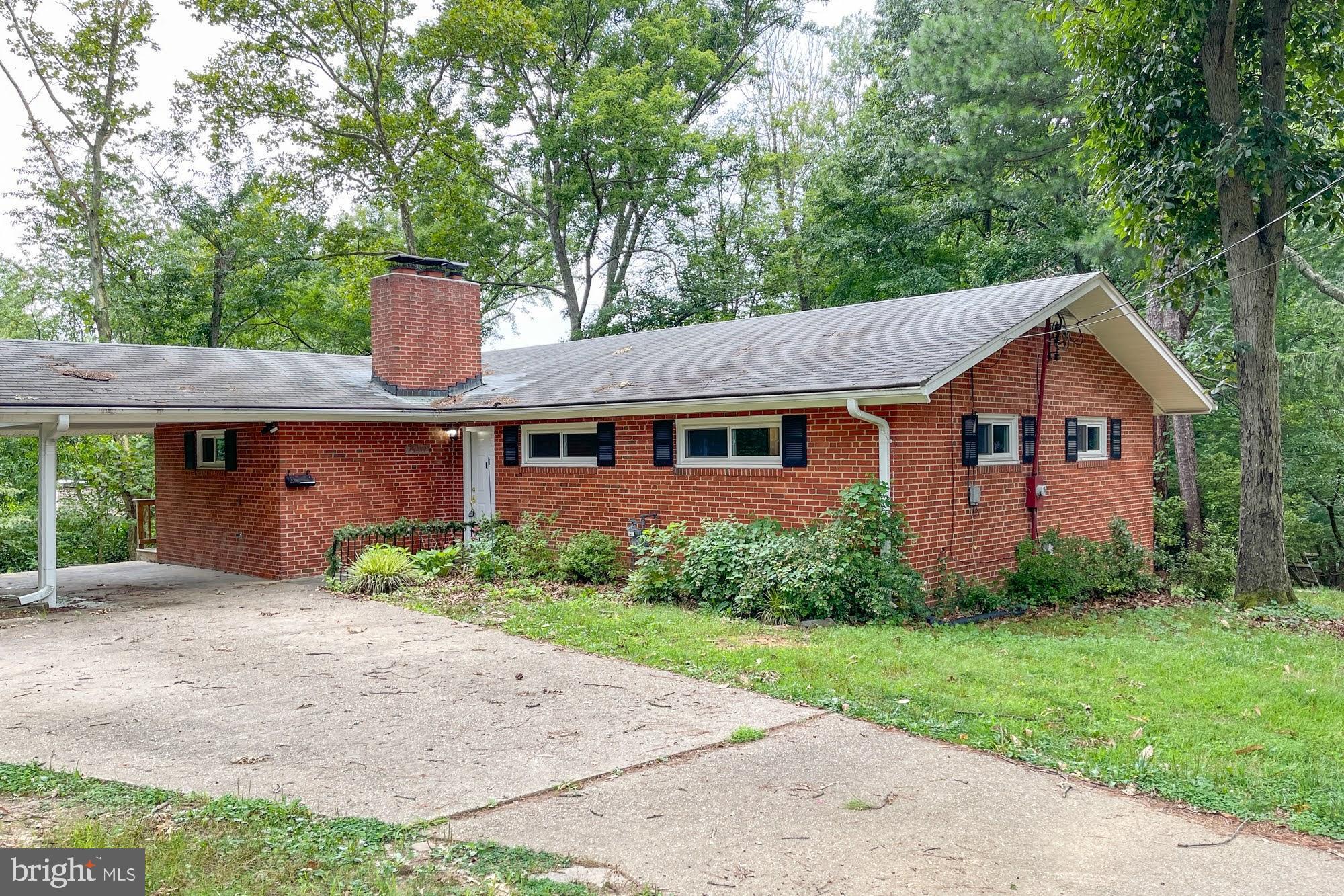 DOWDEN TERRACE - Residential