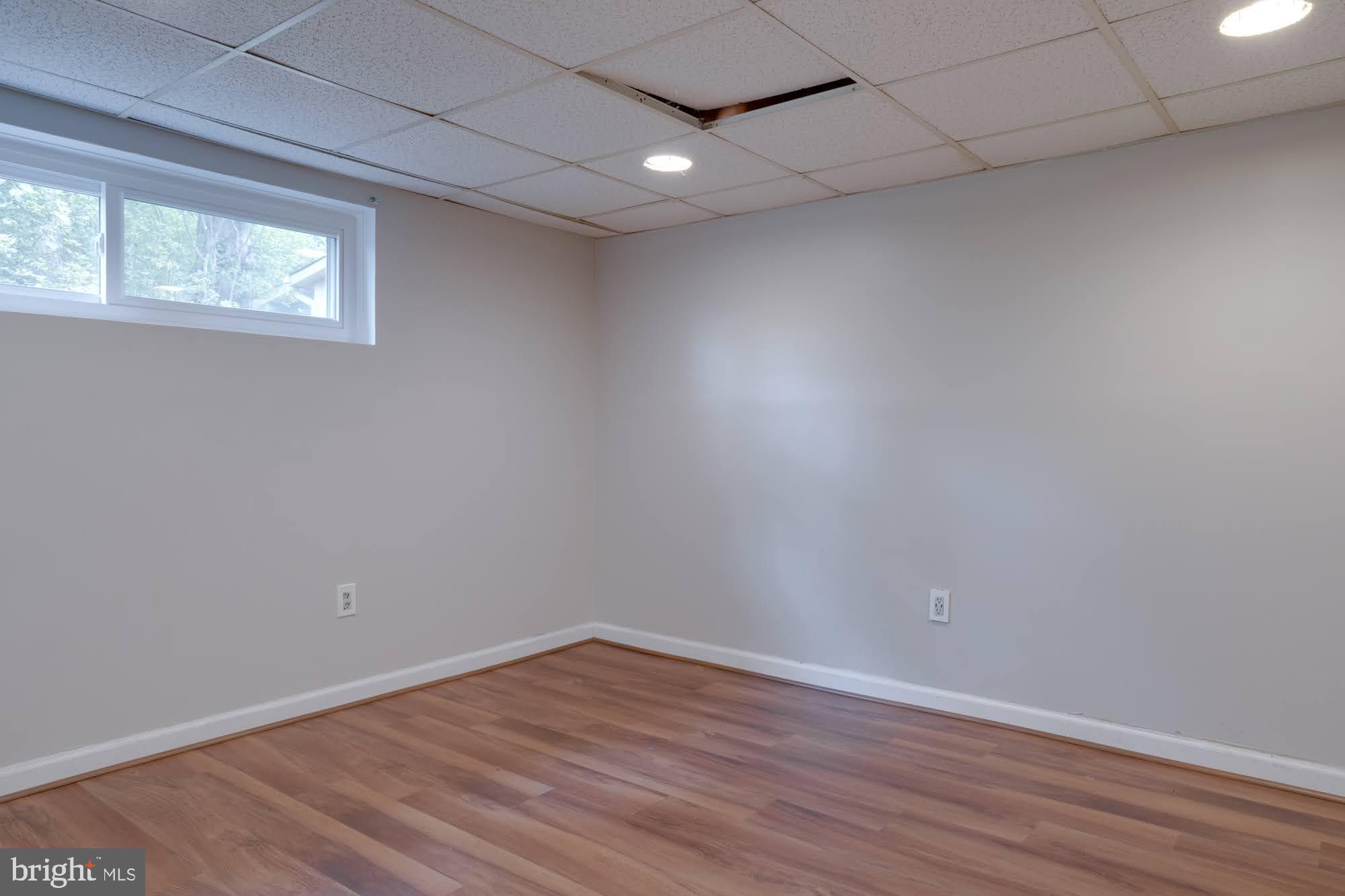 DOWDEN TERRACE - Residential