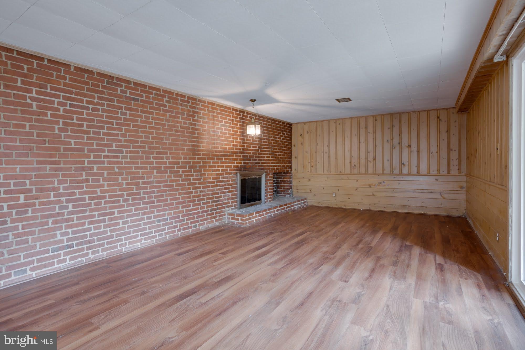 DOWDEN TERRACE - Residential