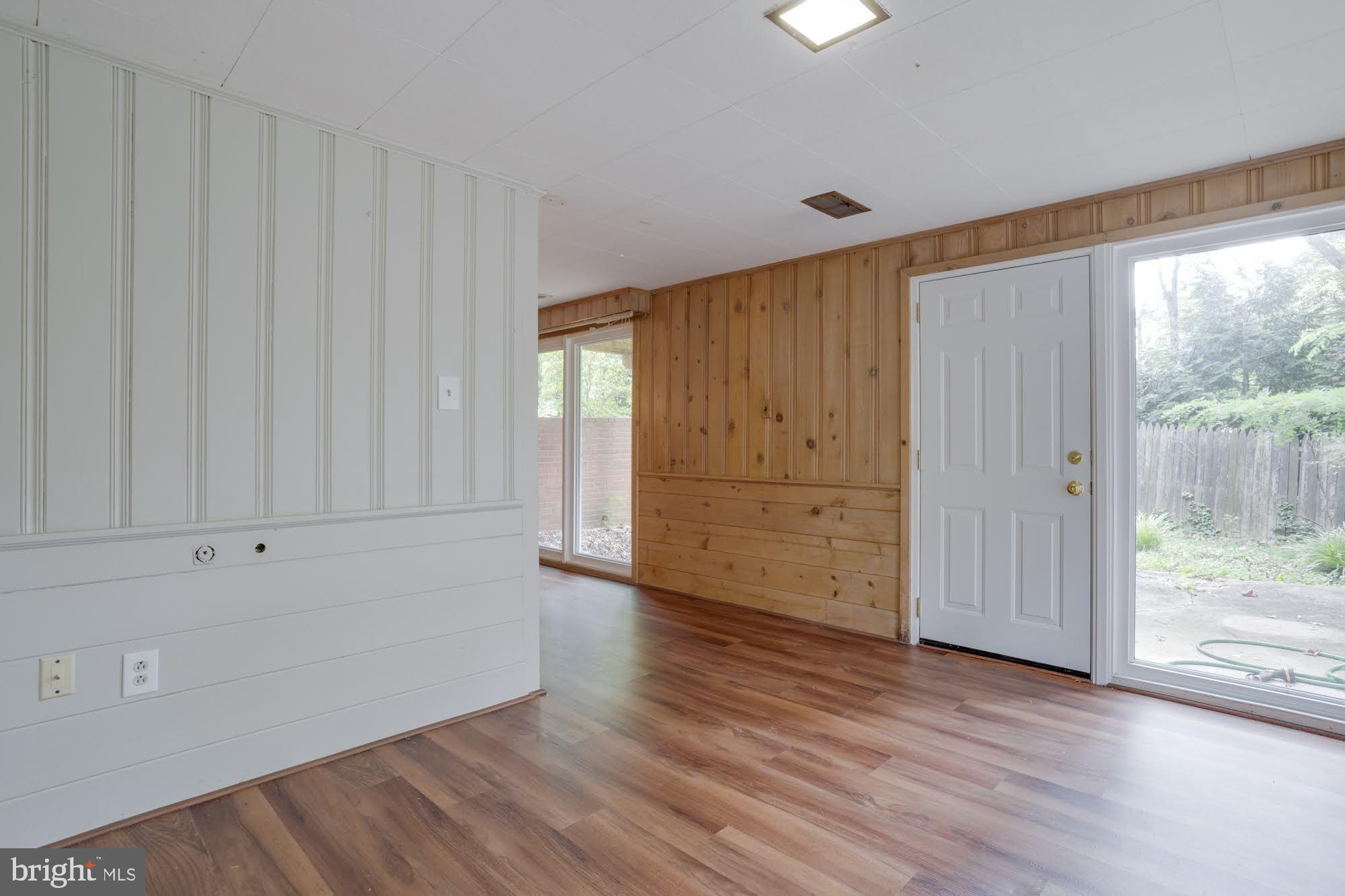 DOWDEN TERRACE - Residential