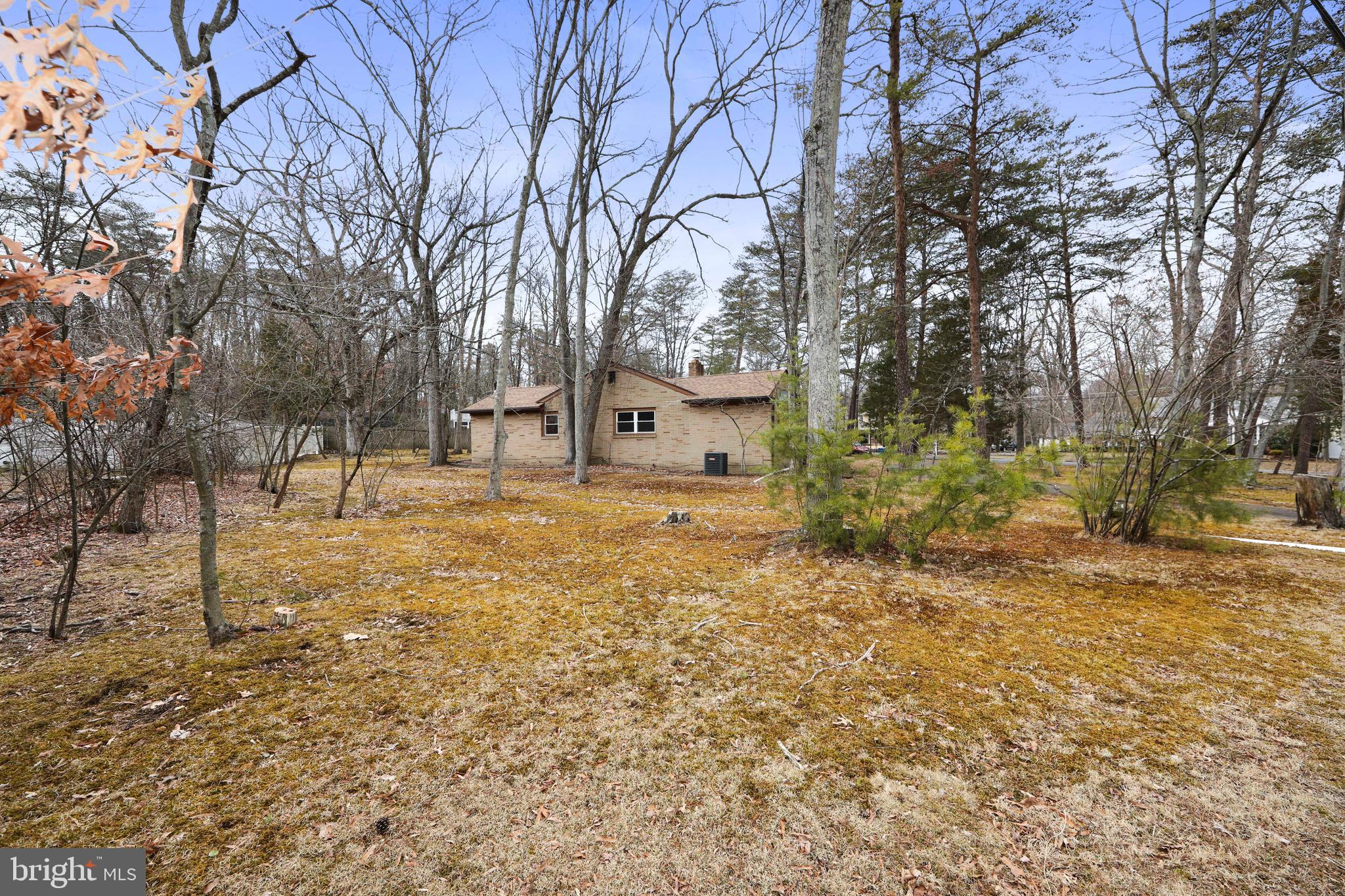 FOX HOLLOW WOODS - Residential