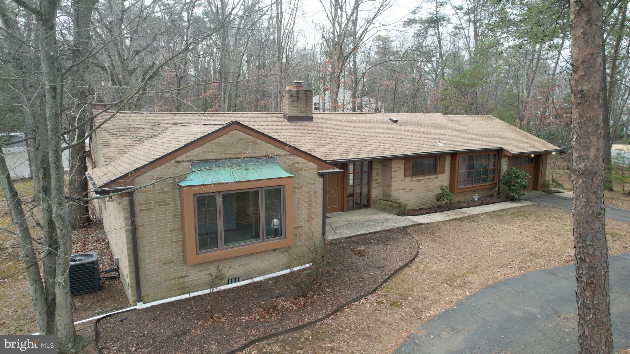 FOX HOLLOW WOODS - Residential