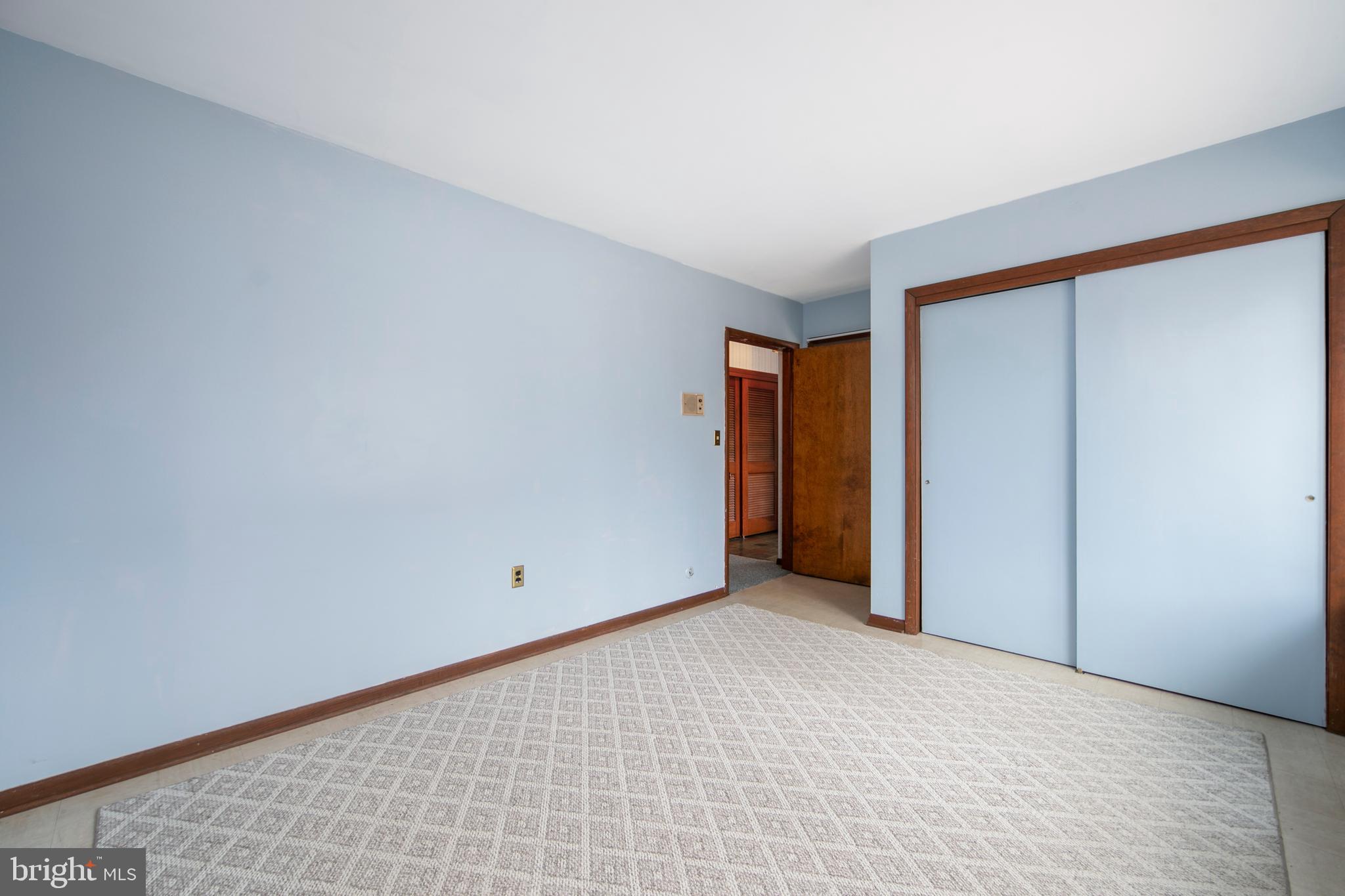 FOX HOLLOW WOODS - Residential