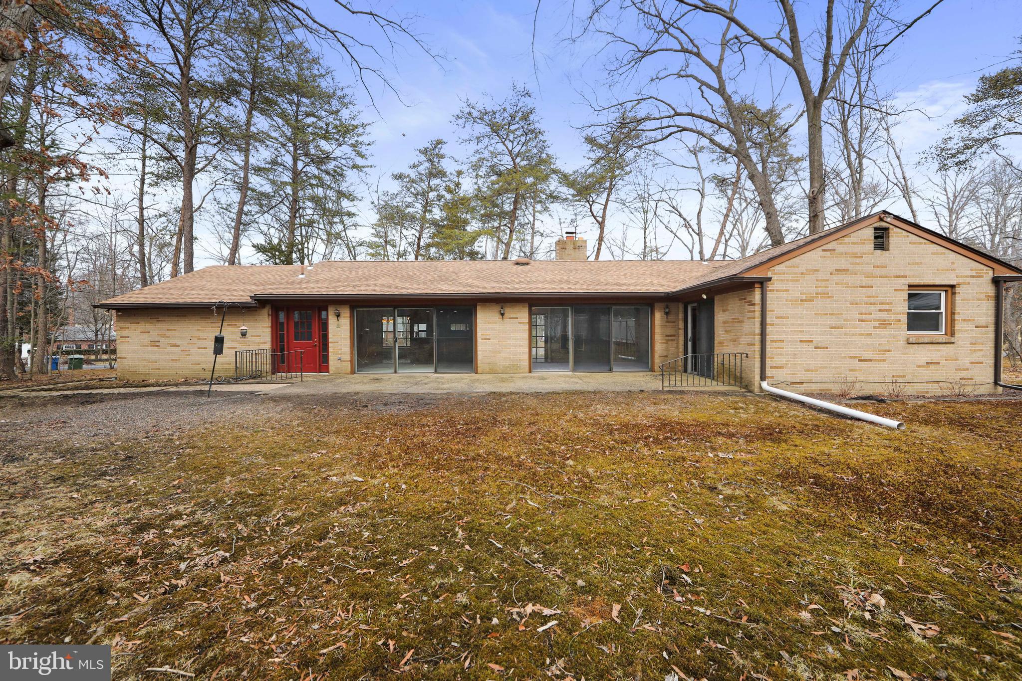 FOX HOLLOW WOODS - Residential