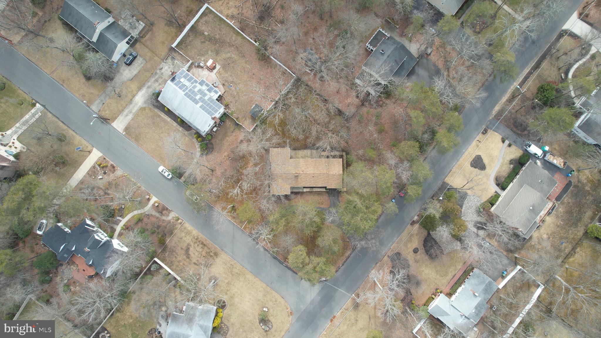 FOX HOLLOW WOODS - Residential