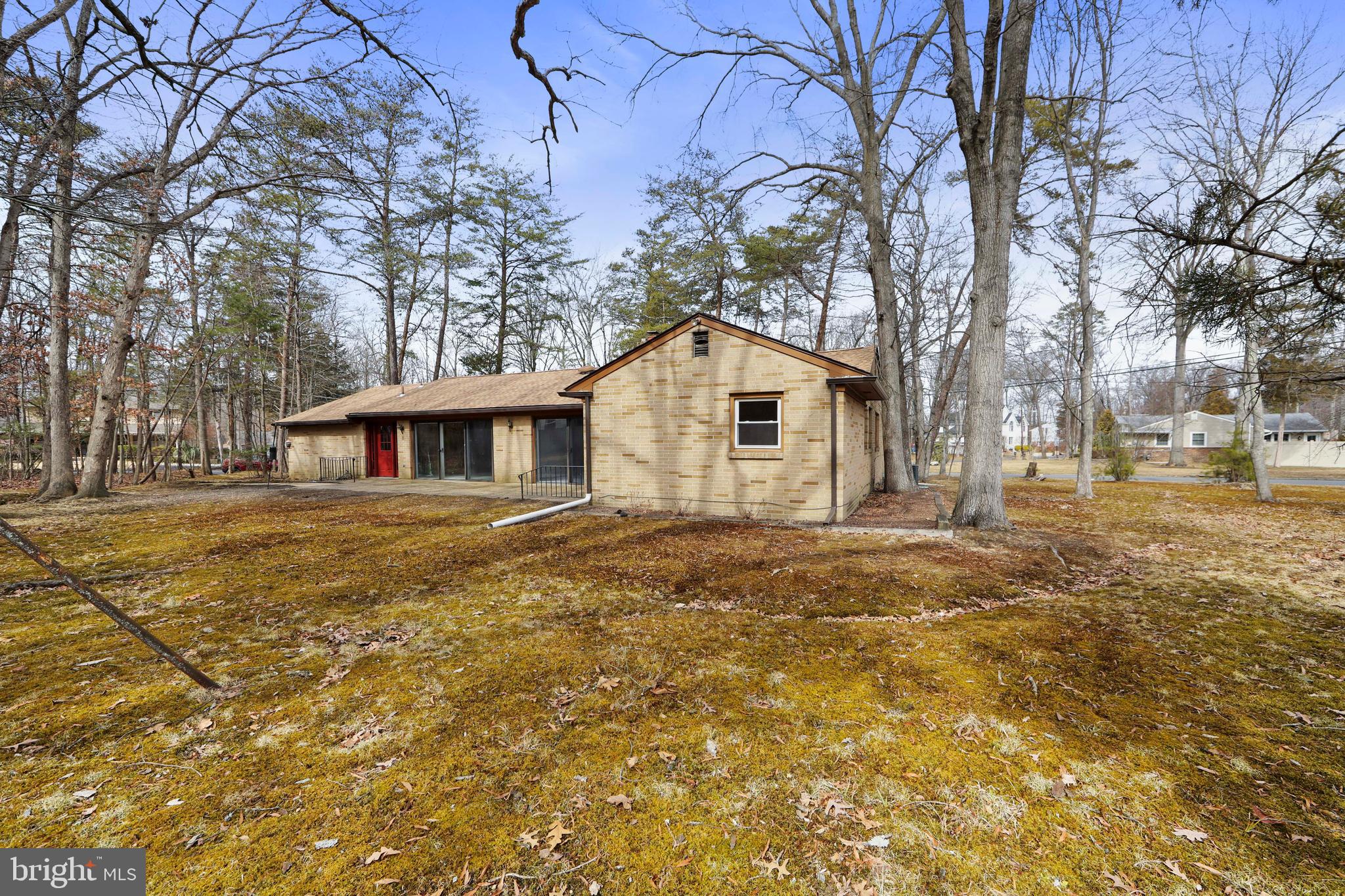 FOX HOLLOW WOODS - Residential