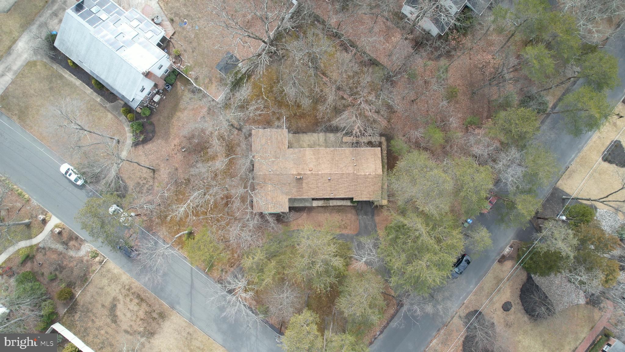 FOX HOLLOW WOODS - Residential