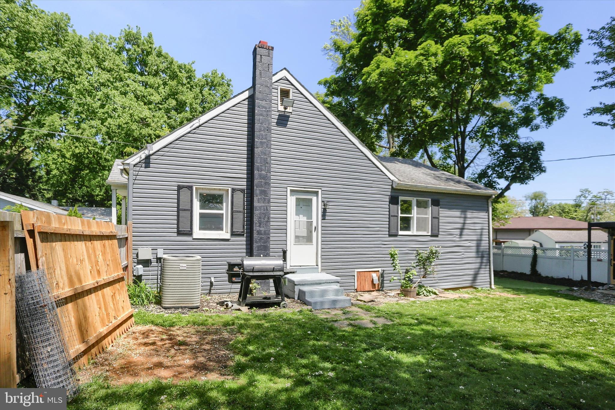 LEMOYNE BOROUGH - Residential