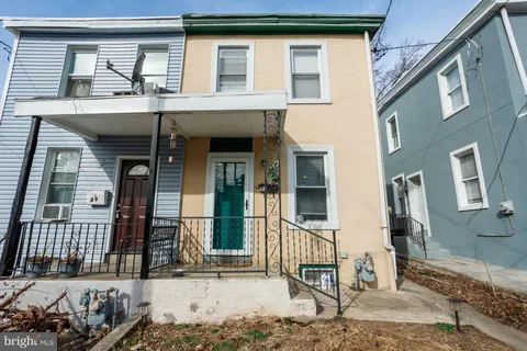 51 N 9th Street, Darby, PA MLS: PADE2107148