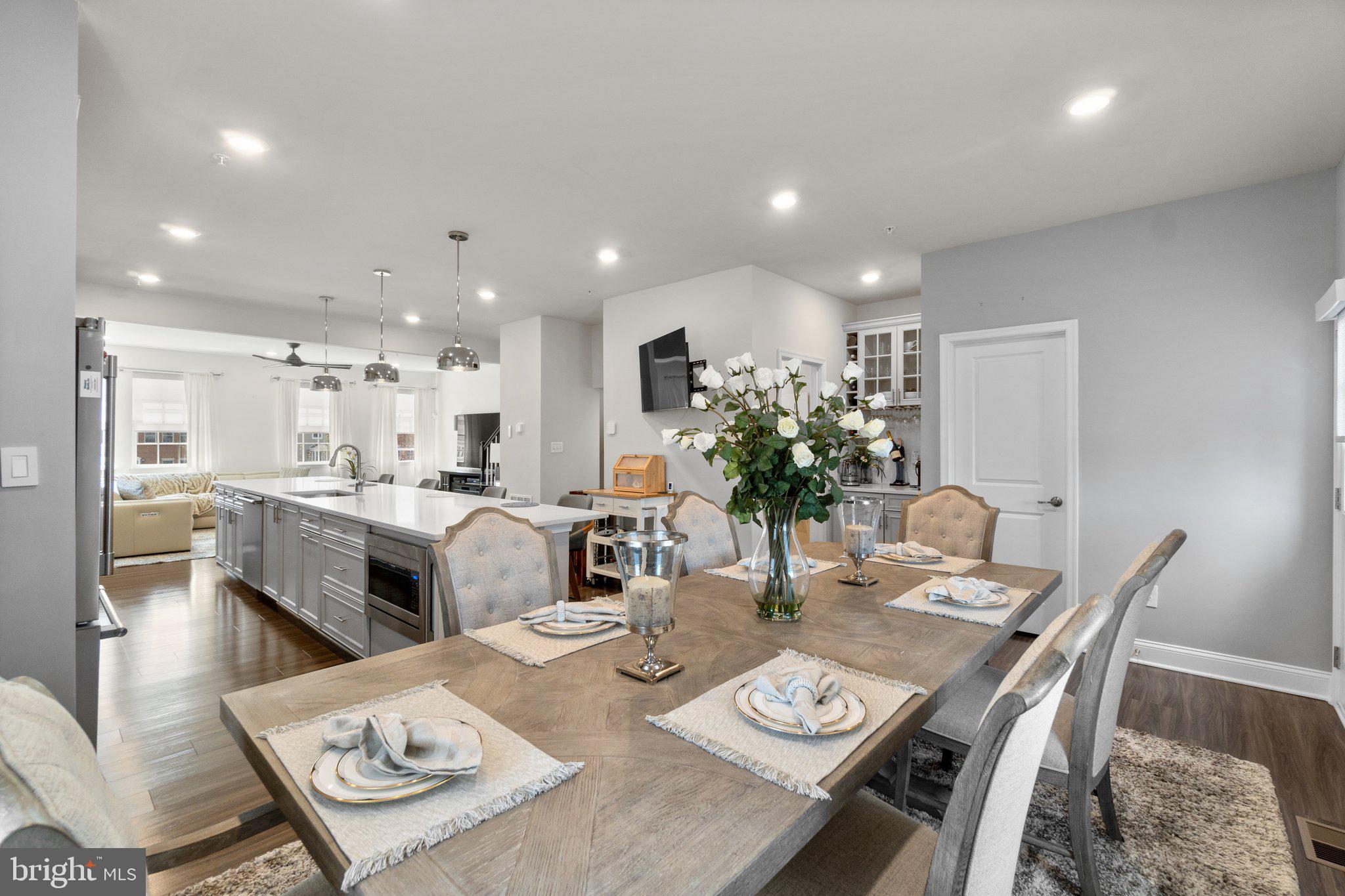 PARKSIDE AT WARFIELD - Residential