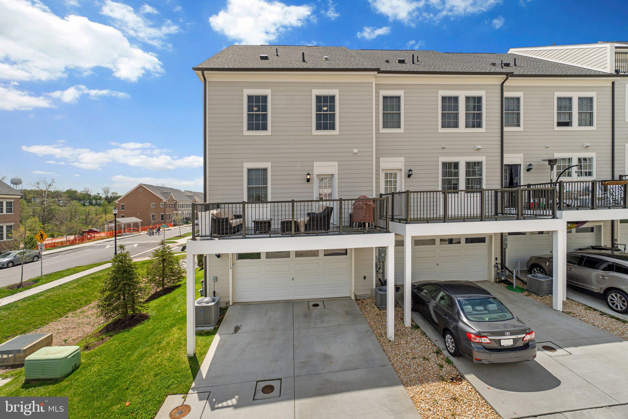 PARKSIDE AT WARFIELD - Residential