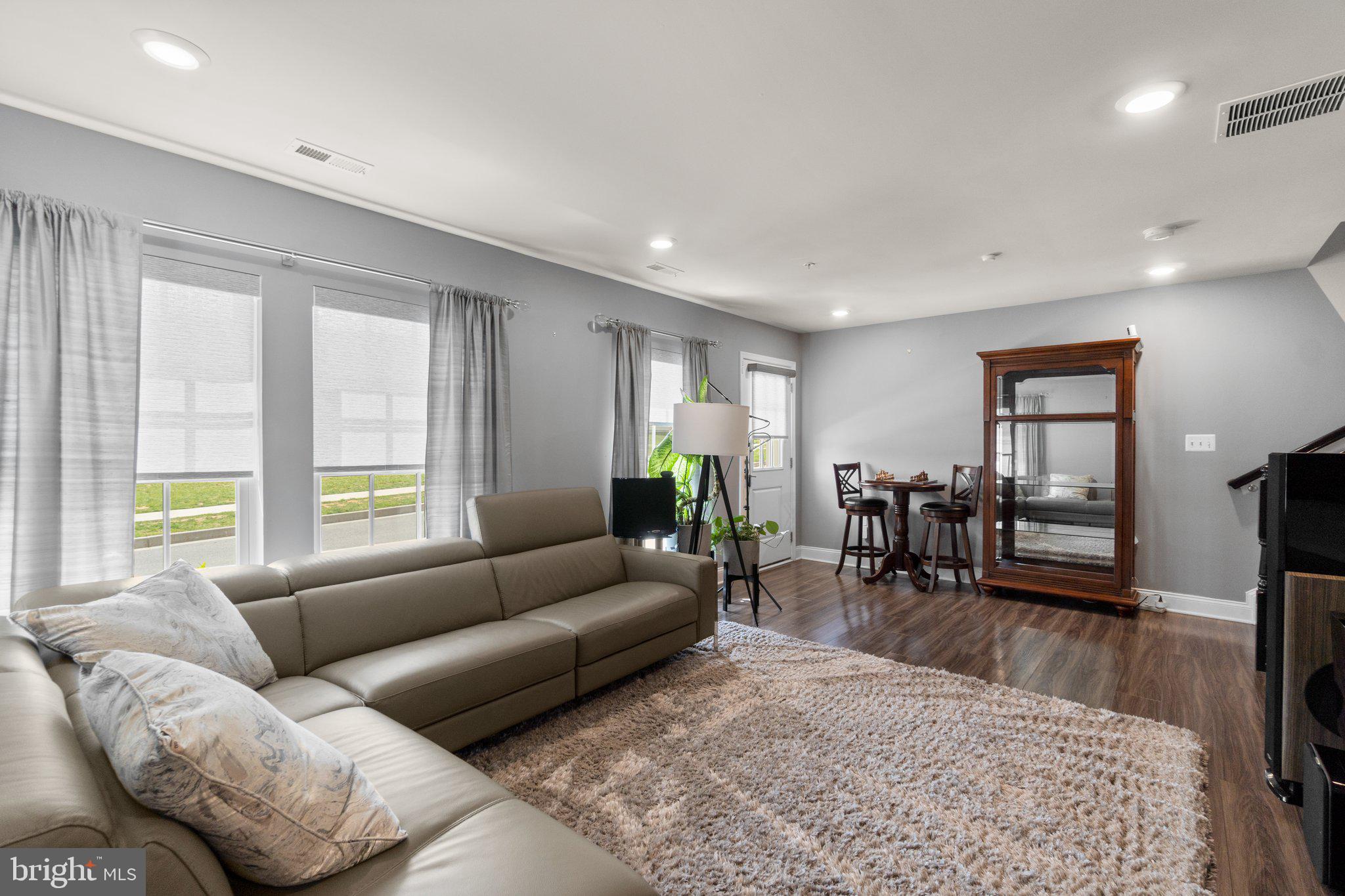 PARKSIDE AT WARFIELD - Residential