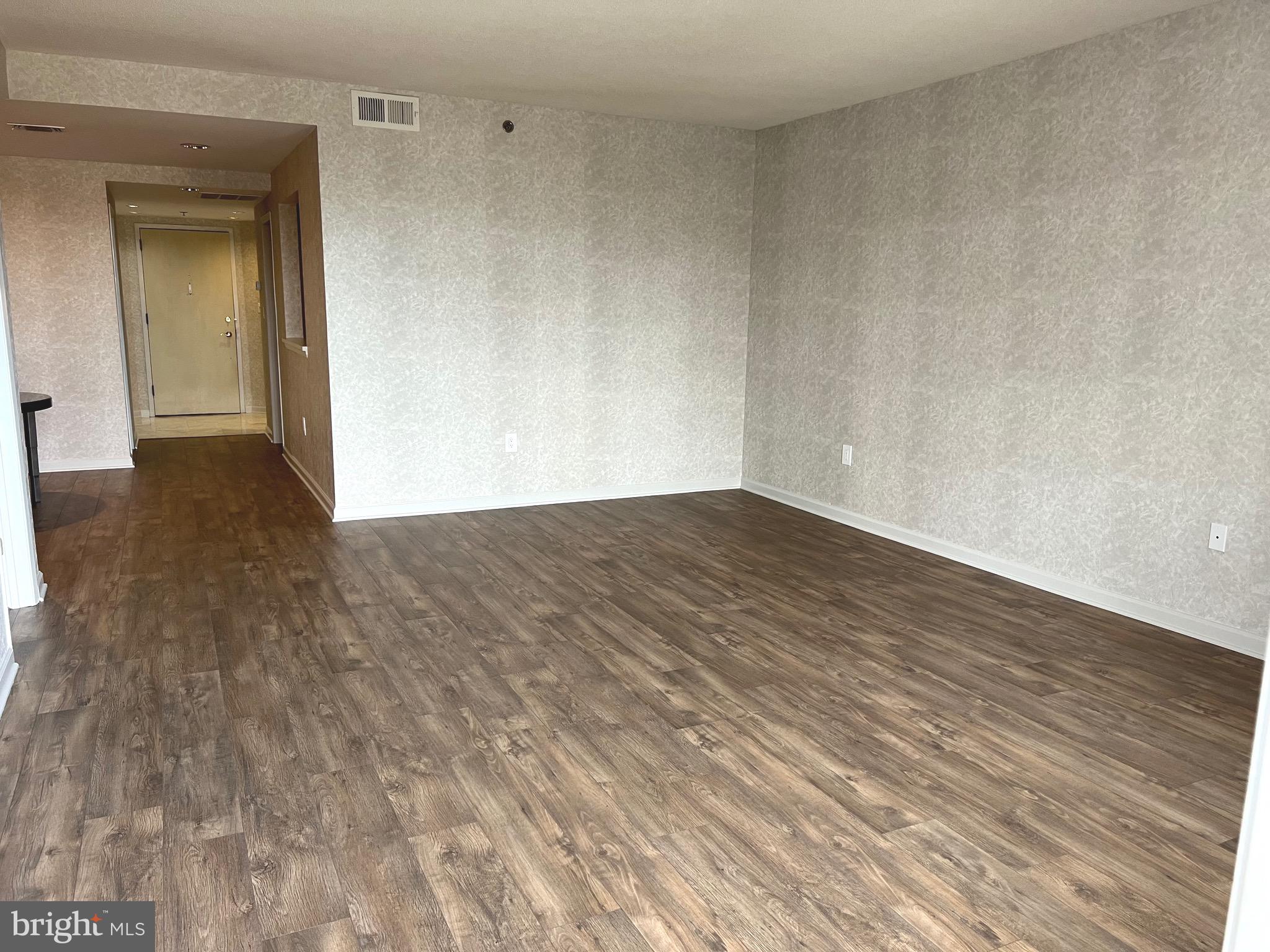 HERITAGE HARBOUR - Residential