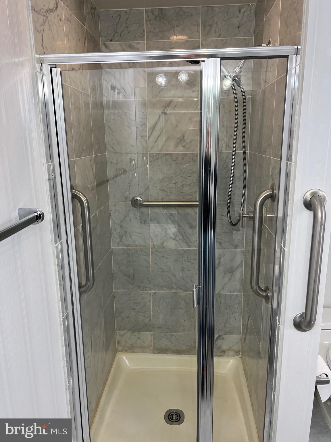 HERITAGE HARBOUR - Residential