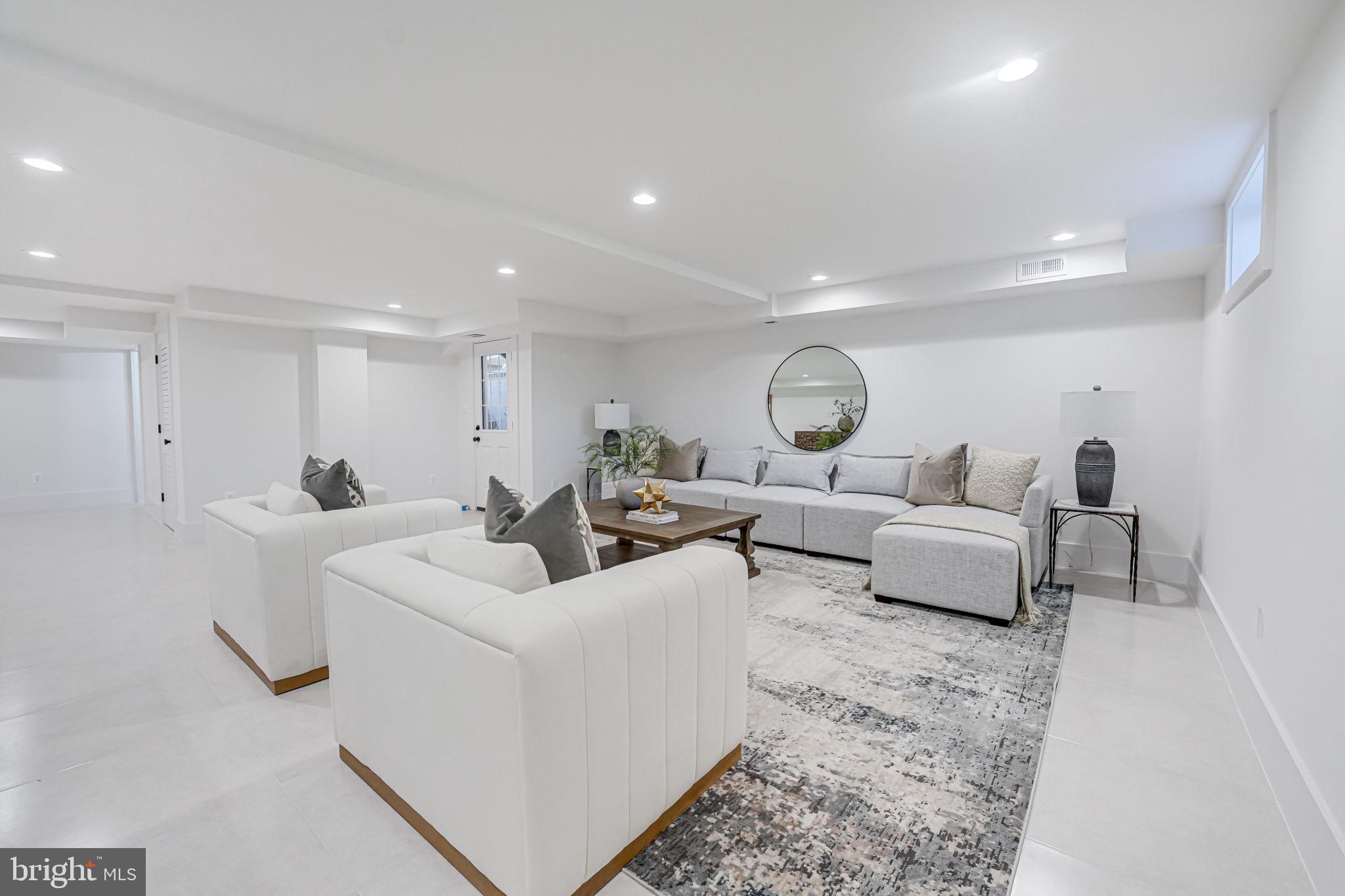 DOMINION HILLS - Residential