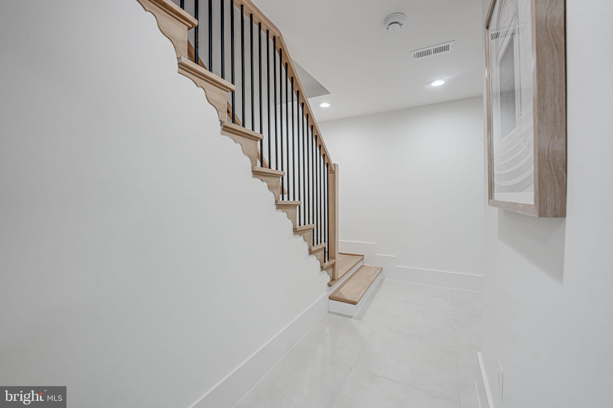 DOMINION HILLS - Residential